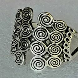 SPIRAL SYMMETRY  STUNNING TITANIUM FOREVER WEAR SILVER NEW SIZE 8 RING