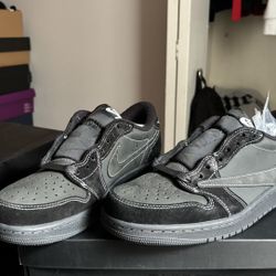 Black Shoe