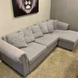 Grey couch for sale 