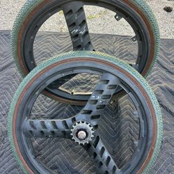 GT Performer Dyno Freestyle Bmx 20” Rims & Tires  ACE