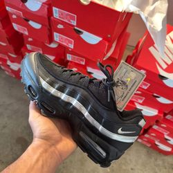 Air Max 95 Big Bubble Black Metallic Silver 