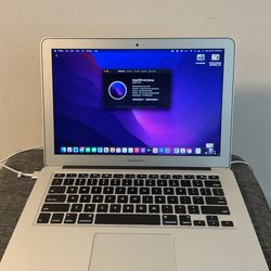 MacBook Air 2017 – 13” – Great Condition