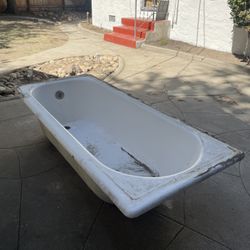 Cast Iron Tub 