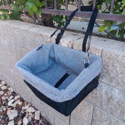 Small Dog Car Seat  16x13x6"