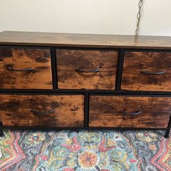 5 Drawer Dresser 