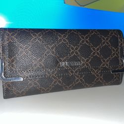 Nine West Wallet