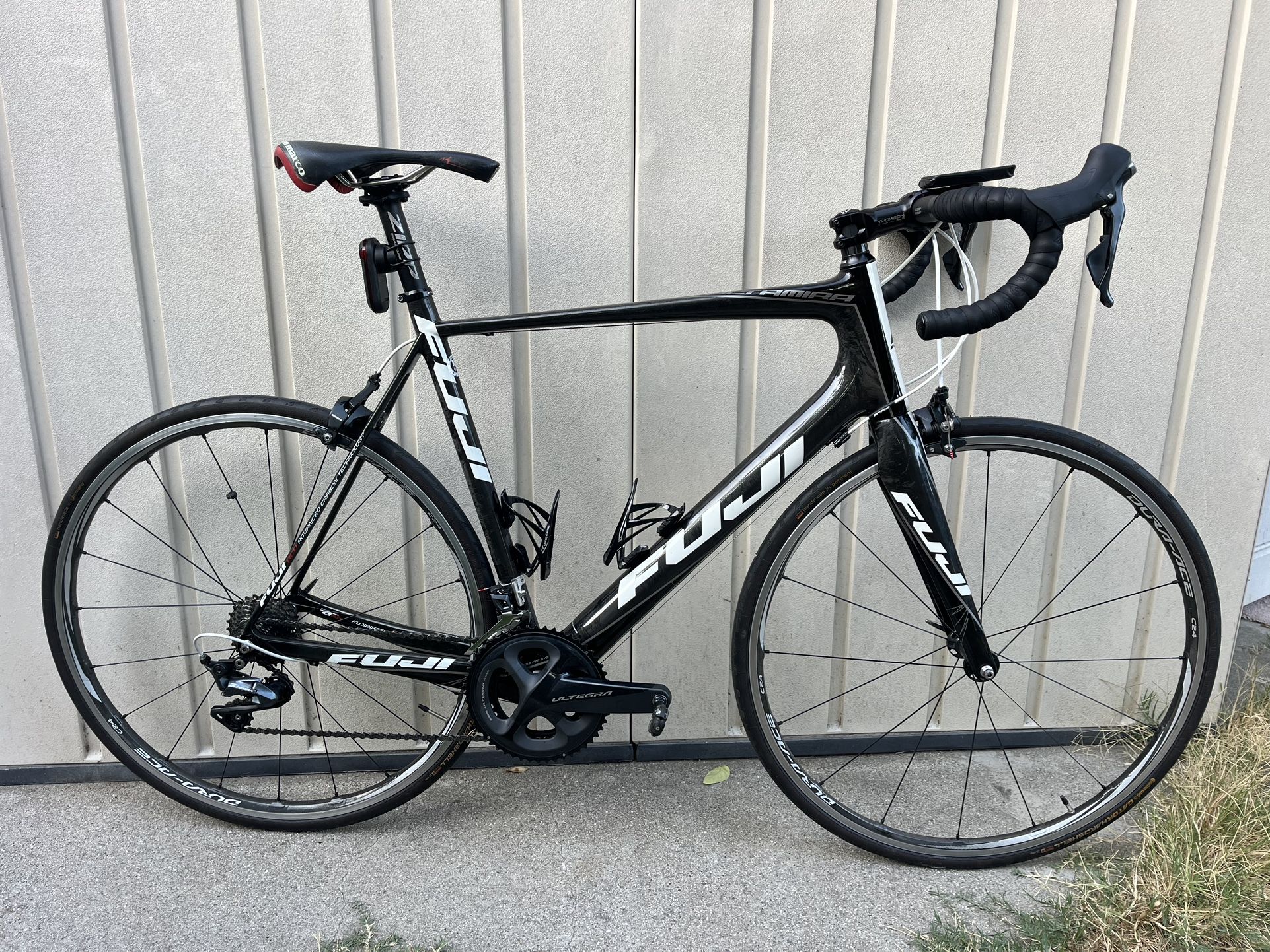 Fuji 2.0 Carbon Road Bike XL 58cm! Very Nice!