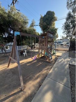 Free playhouse slide