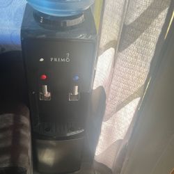 Water Despenser 
