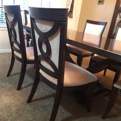 Rooms To Go Dining Room Set