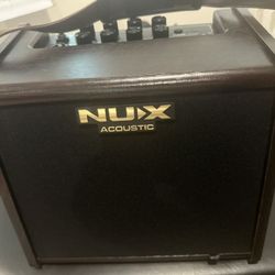 NUX AC25 Acoustic Guitar Amp Amplifier Rechargeable MINT 