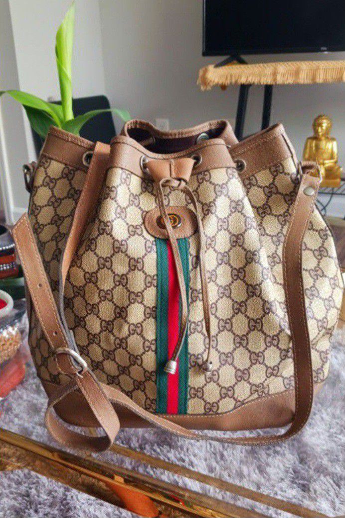 Authentic Gucci Drawstring Bag VTG.