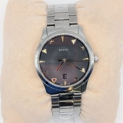 Gucci 126.4 Steel Watch with box