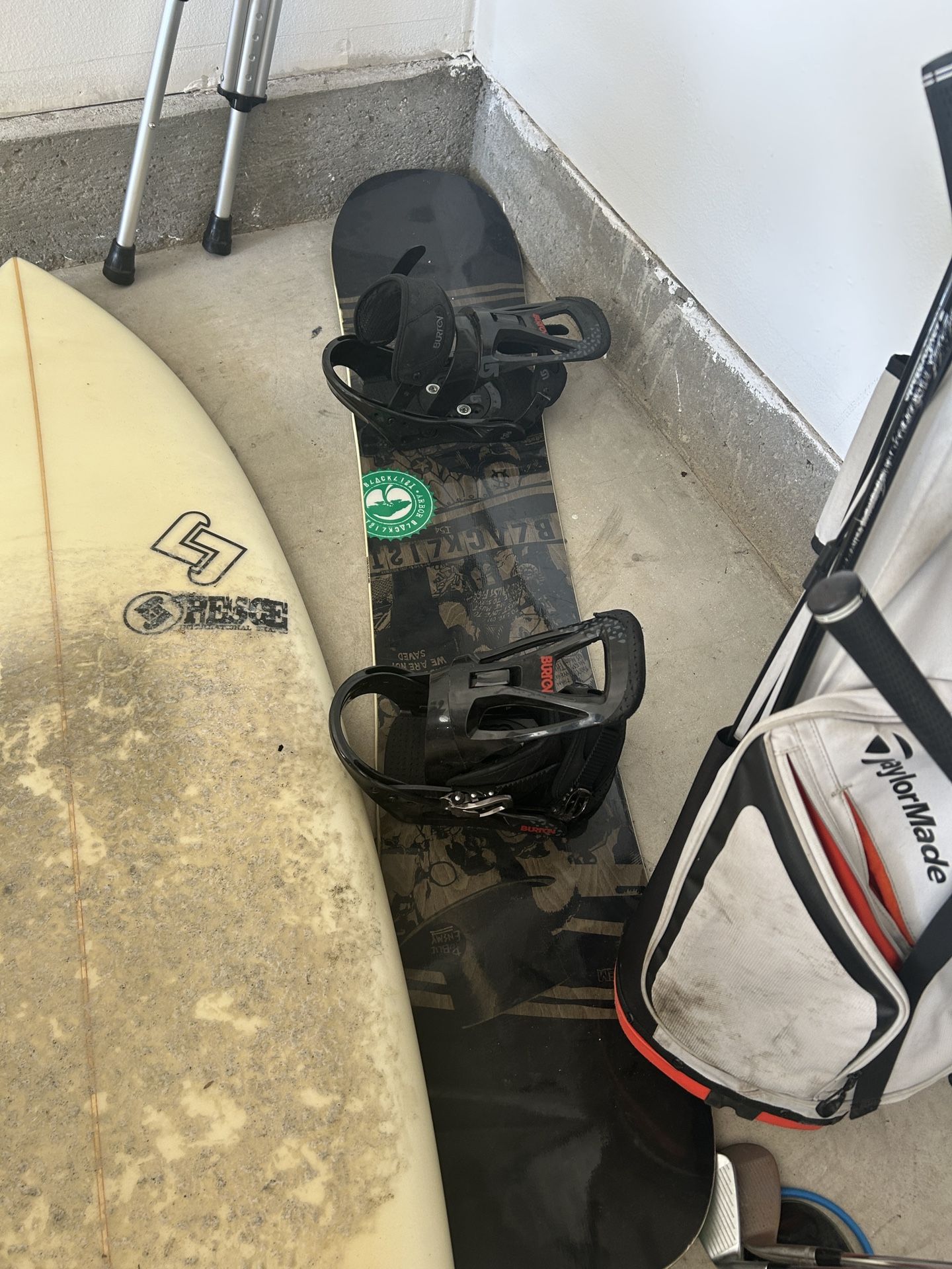 Snowboard - With Bindings 