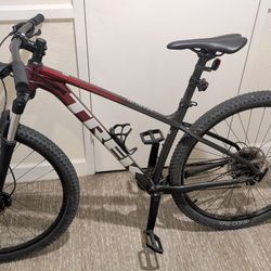 Trek Marlin 6 Gen 3 - M Size
