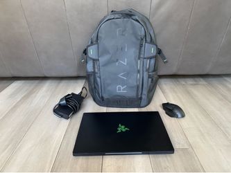 Razer Blade 15 i7-10750H, RTX 3070, 16G, 512GB SSD + Razer Backpack and Mouse!