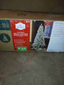 6.5 Flocked Christmas Tree