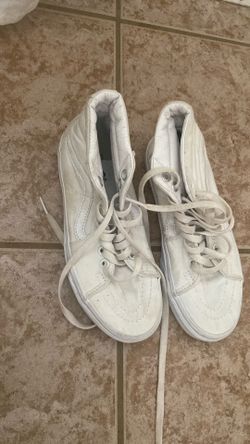 Vans shoes white