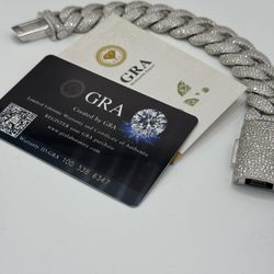 Cuban Link Bracelet VVS (Paved)