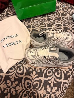 Bottega Veneta size 38