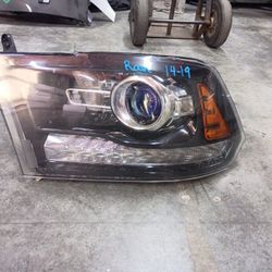 2014 - 2019 Dodge Ram Left Headlight 