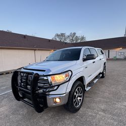 2017 Toyota Tundra