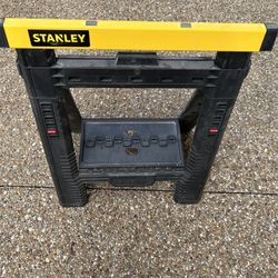 Stanley Horse Stand 1 Piece
