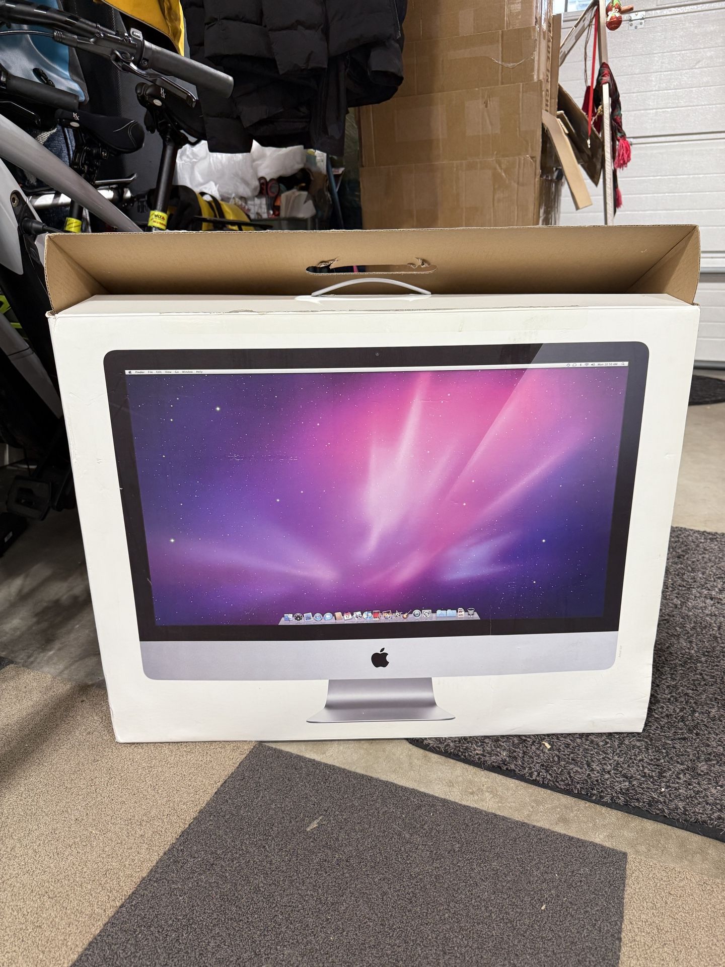 2011 APPLE MAC DESKTOP