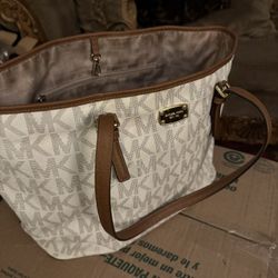 Authentic Michael Kors Purse