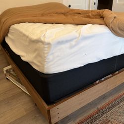 Free queen bed