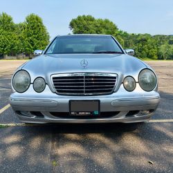 2000 Mercedes-Benz E-Class