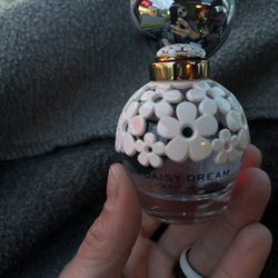 Marc Jacob’s Daisy Dream
