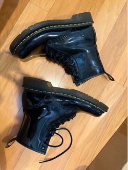 Dr. Martens women size 8