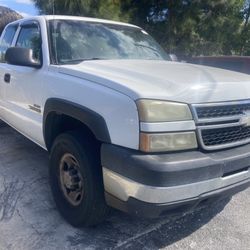 2006 Chevrolet Silverado 2500