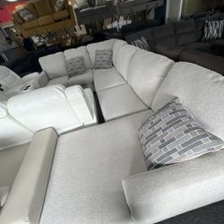 3 Piece Sectional 