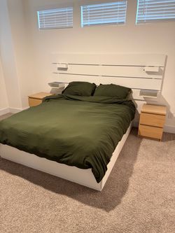Bedroom Set - Queen