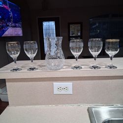 Crystal glass set with Pitcher included