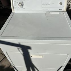 Kenmore Gas Dryer heavy duty everything works good 100% guaranteed