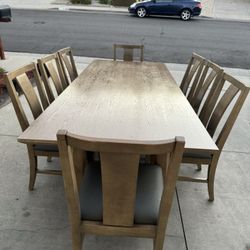 Dining Table With 8 Chairs 