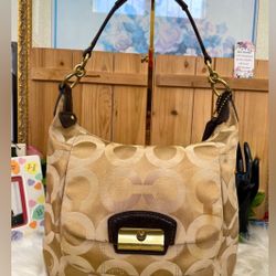 Coach Kristin Satin Hobo With Zipper Closure Authentic 