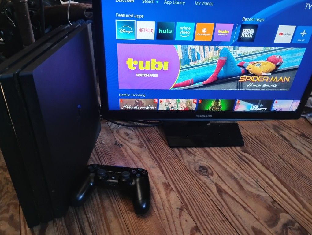 2 TB PS4 Pro W/ Controller