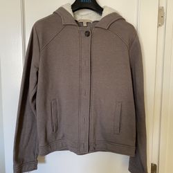 Banana republic women’s button/zip up hoodie w/ fur hood
