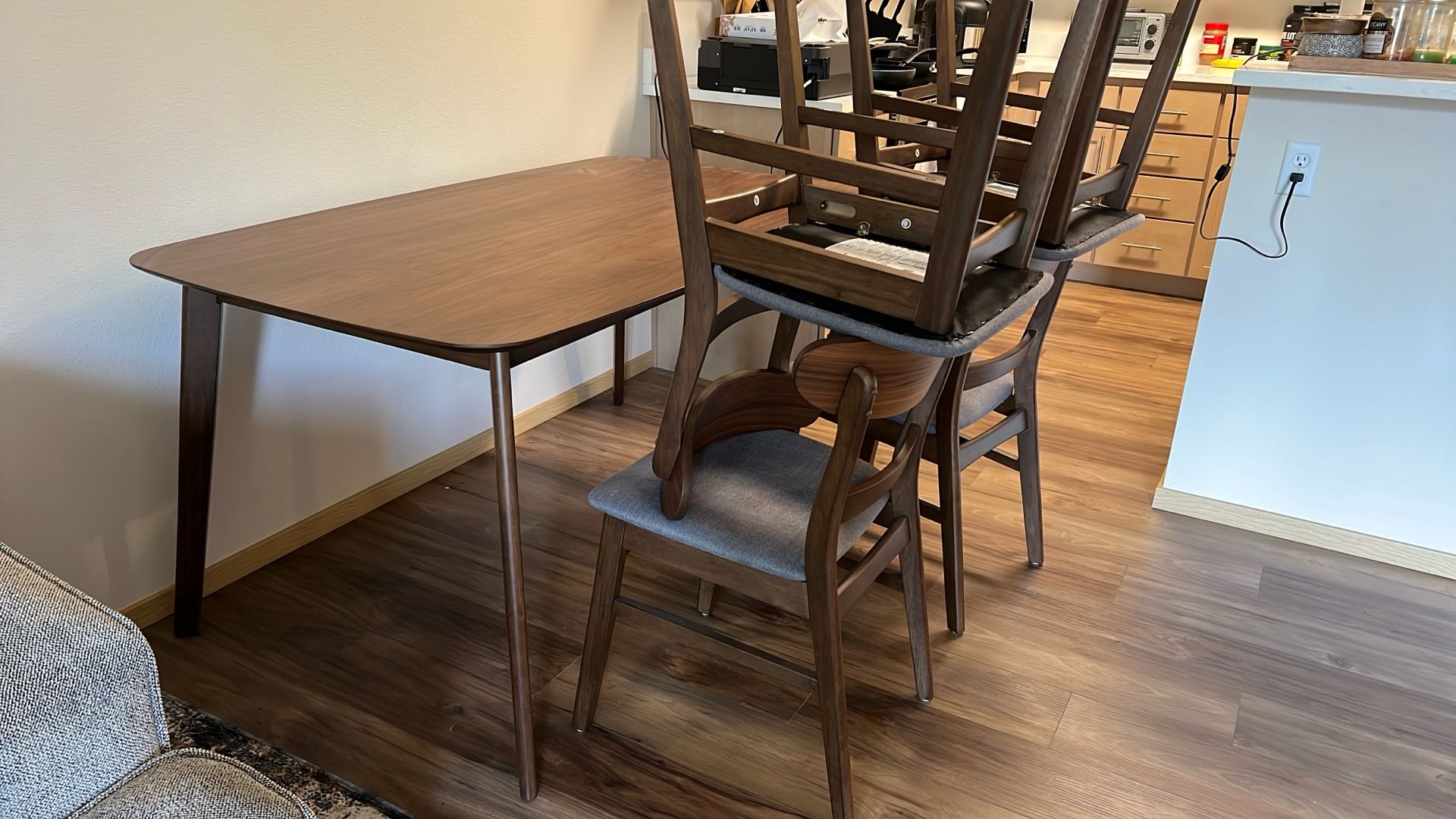Dining Room Set Table + 4 Chairs CHEAP