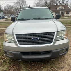 2004 Ford Expedition XLE