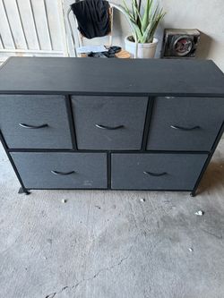 Dresser