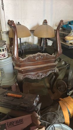 End Tables And Lamps