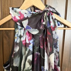 #Kneedress. #Floralprint #partywear #formaldress. 