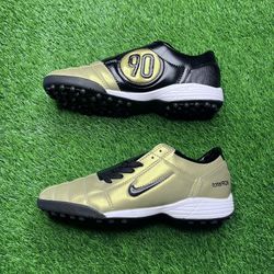 Total 90 turf shoes men size 10 No Box