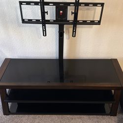 Entertainment stand