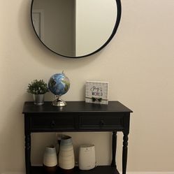 Entryway Table With mirror